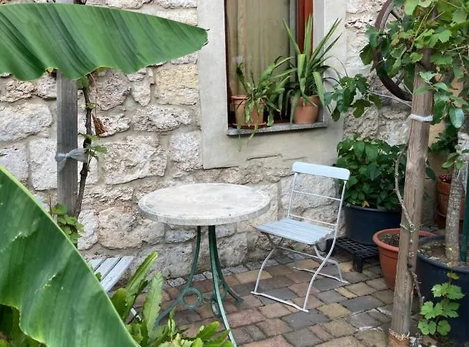 דירה Altes Stadtgut Am Bauhaus Museum